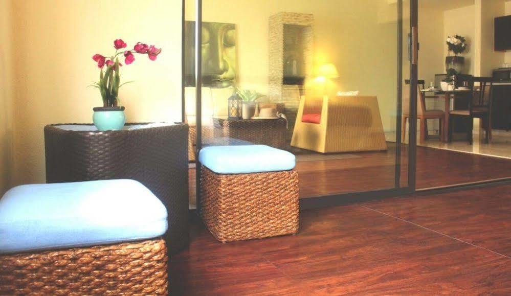 טמונינג One Pacific Hotel מראה חיצוני תמונה